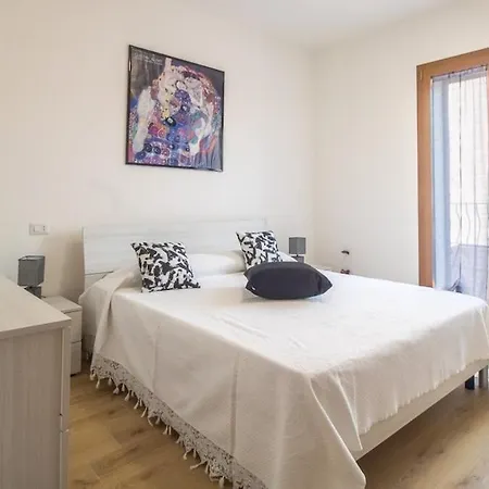 Solidea Apartman *